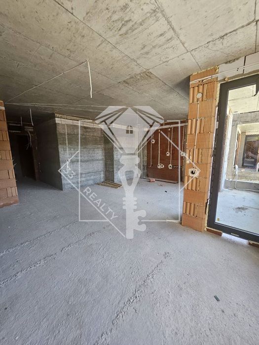 Продава се Двустаен апартамент в Пловдив, Христо Смирненски - 57 кв.м за 1527 €/кв.м - Снимка #1