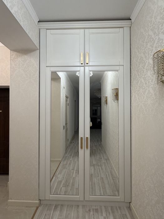 Срочно продается шкаф