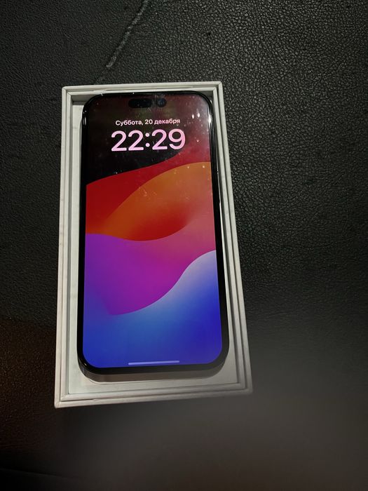 Продам айфон 15 про