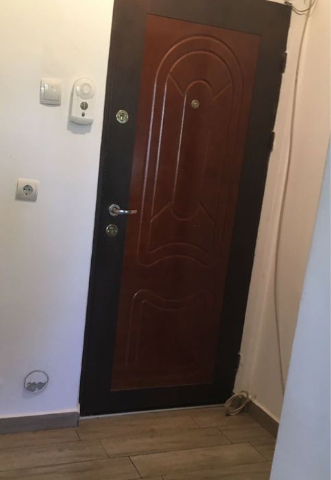 Inchiriez garsoniera tip D