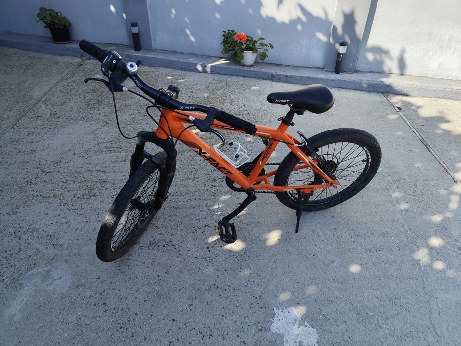 Vând bicicleta pentru copii