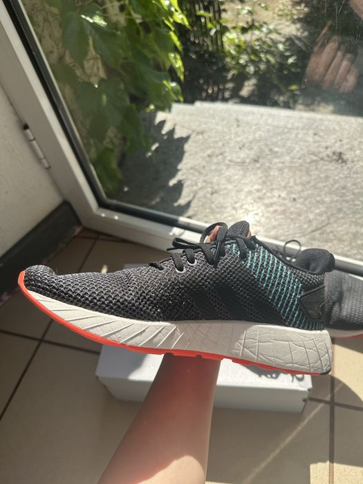 Adidasi Adidas in conditie excelenta