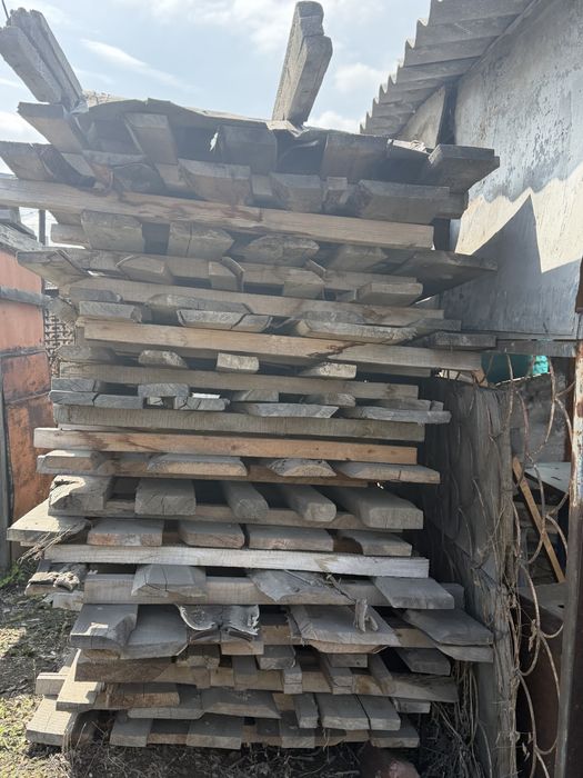 Продам поддоны 150 штук. Самовывоз.