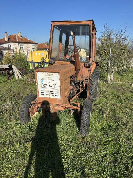 Трактор Владимировец