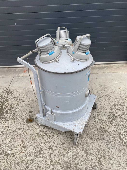 Aspirator industrial Nilfisk gmi 83