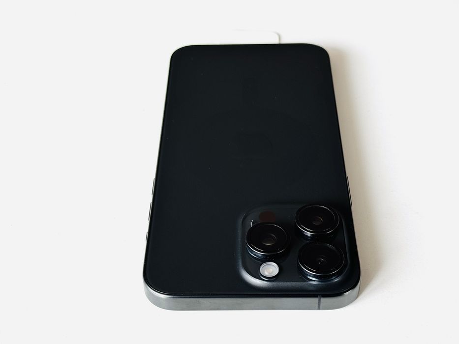 НОВ! Iphone 15 Pro Max 512GB Black Гаранция 1 година