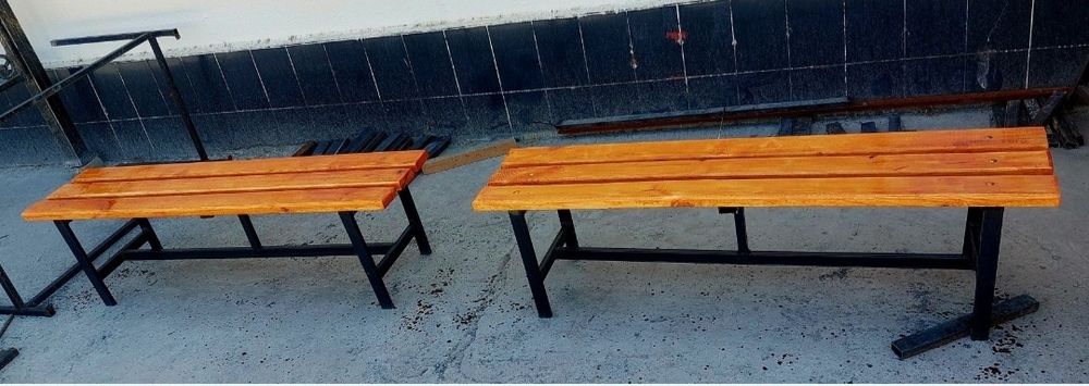 Скамейка без спинки