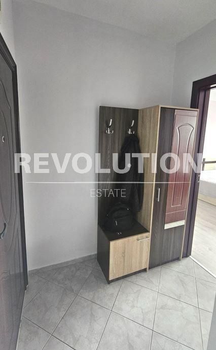 Дава се под наем Двустаен апартамент в Варна, Погреби - 58 кв.м за 460 € - Снимка #5