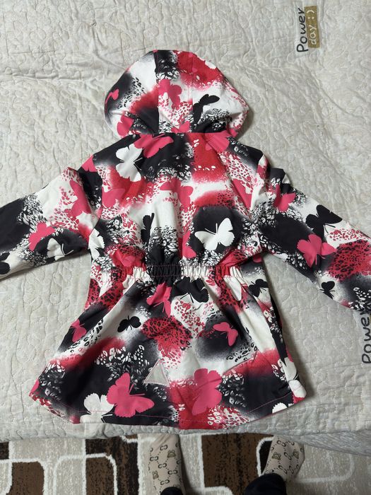 Продам ветровку