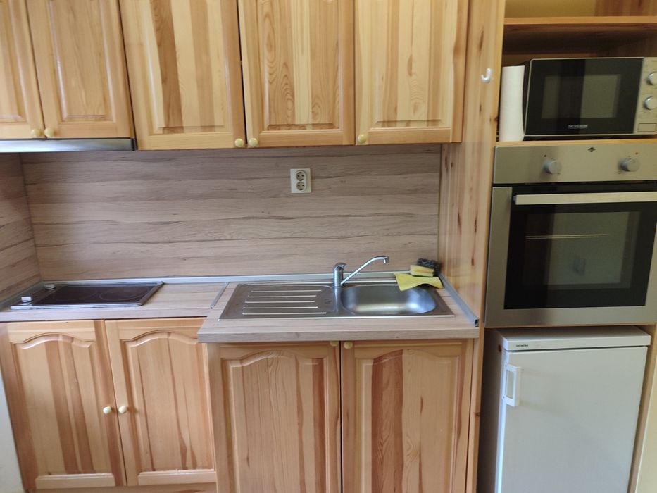 Дава се под наем Двустаен апартамент в Кюстендил, Център - 67 кв.м за 204 € - Снимка #6