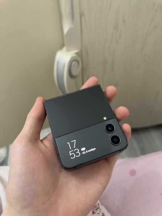 Samsung Z flip4 8/128