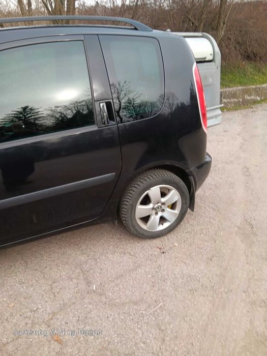 Продавам автомобил шкода румстър