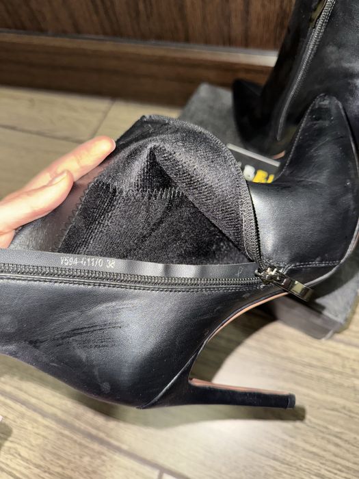 Продам новые ботильоны