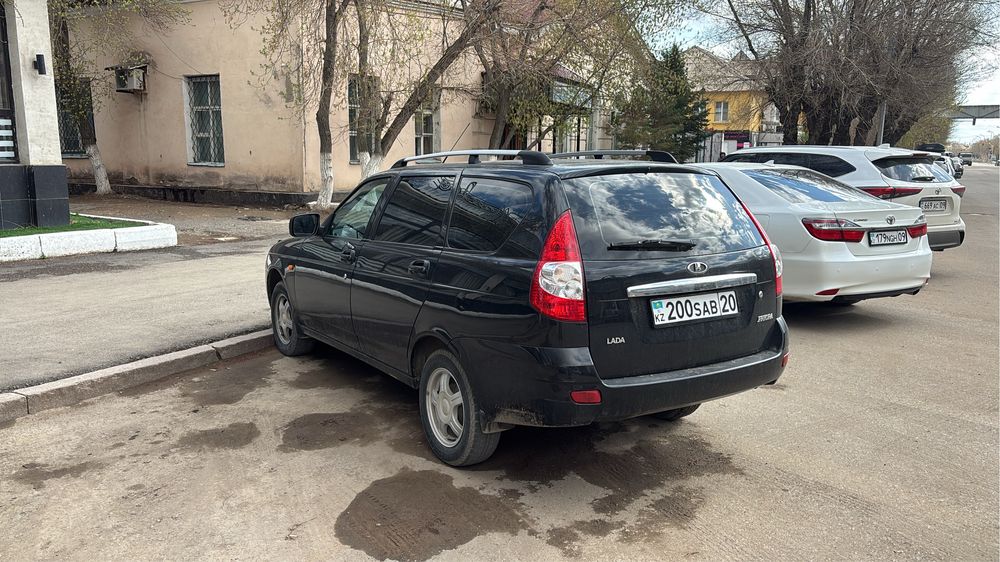 Продам приору универсал 2014 г