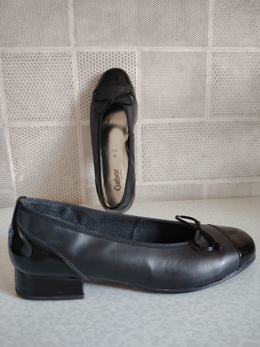 Продам туфли женские 40 размер