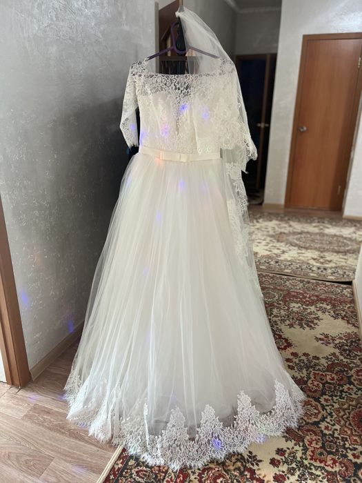 Свадебное платье