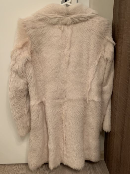 Палто от естевена агнешка кожа на Zara