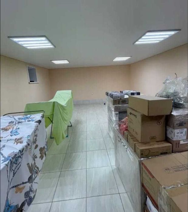 Просторный двухэтажный дом в отличном районе