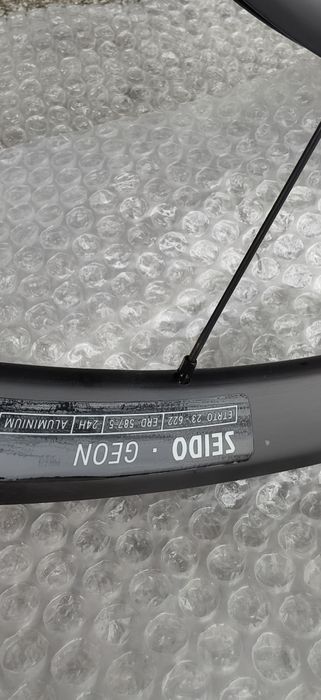 Капли Seido GEON Wheelset  23-622 700C Disc 12x100mm/12x142mm Shimano