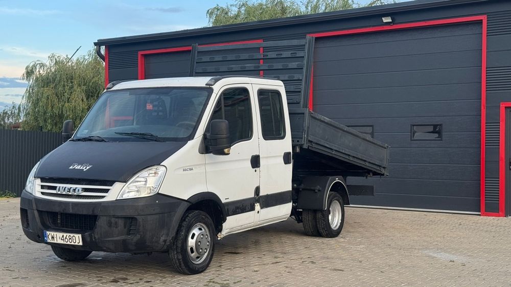 Iveco cabina dubla  35c15 3.0hpi basculabil 7 locuri