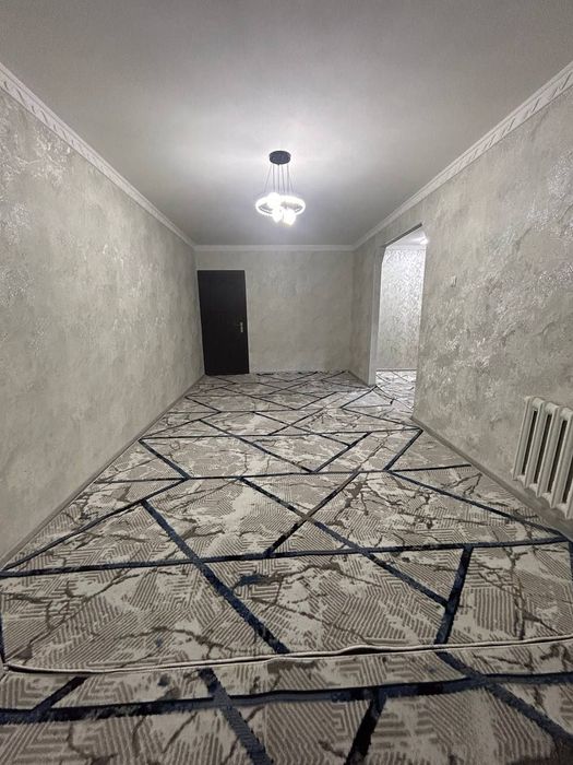 Tojmahal tomonda 2 xonalik uy sotiladi