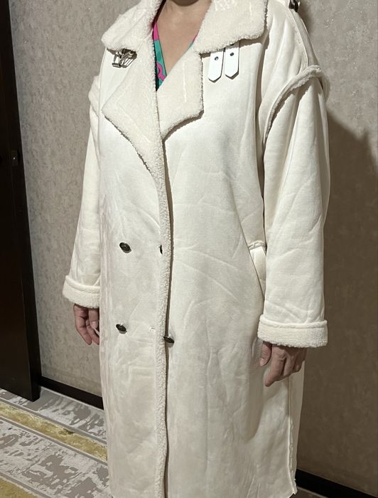 Женское пальто.