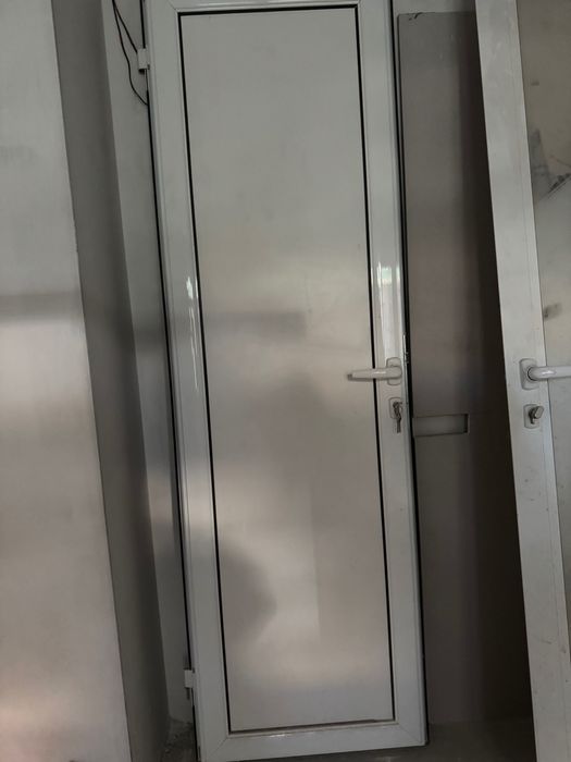 Алуминиеви врати