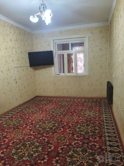 4 каватли домнинг 3 каватида 3 хонали квартира ижарага берилади
