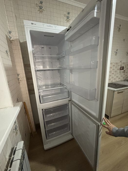 Холодильник самсунг