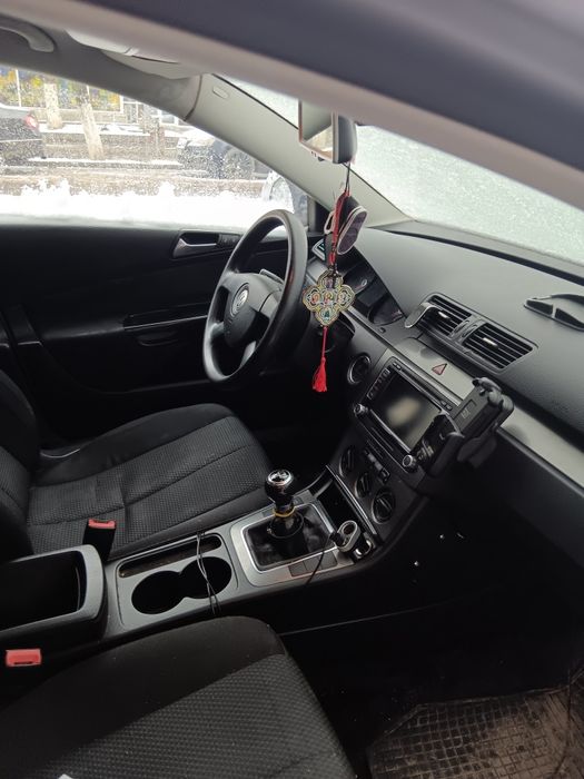 Vând Volkswagen Passat b6 2009