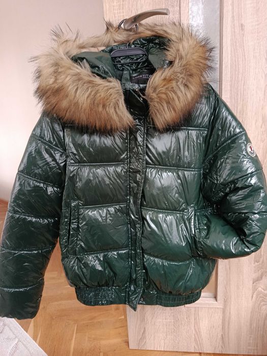 Дамски зимни яке