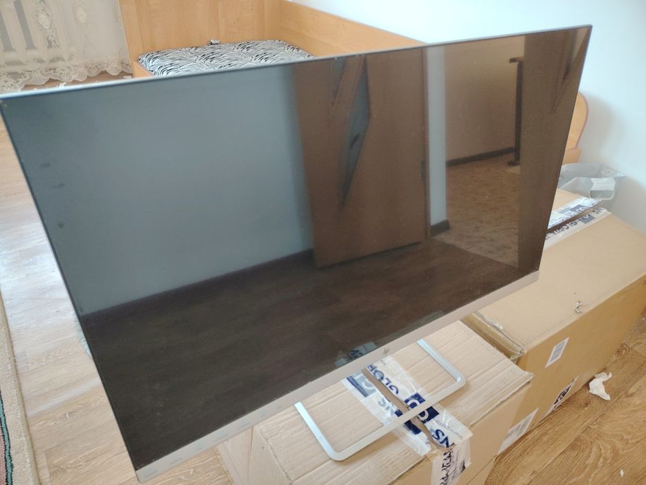 Продам монитор hp, в хорошем рабочем состоянии