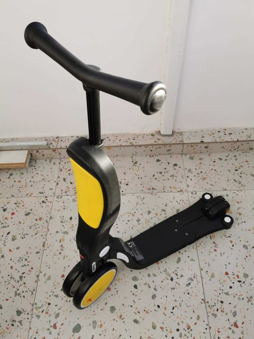 Bicicleta, tricicleta si trotineta Chipolino All Ride 4 in 1