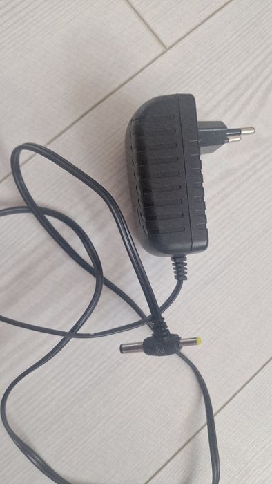 Сетевой адаптер блок питания