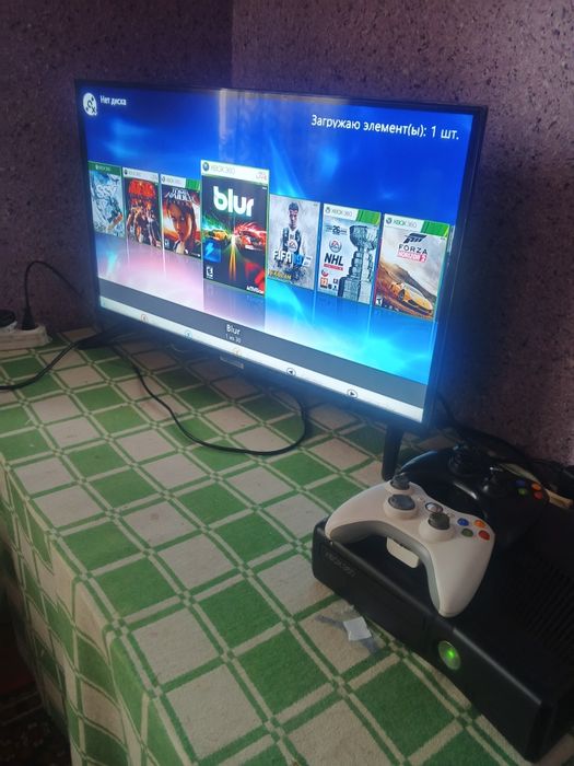 Xbox 360 E 256gb