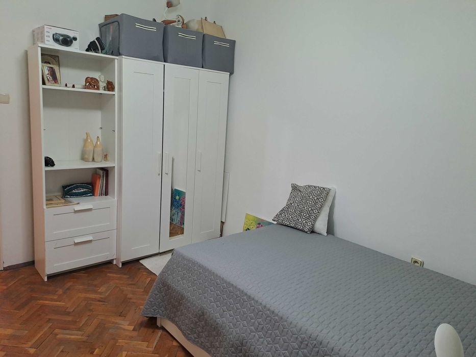 Продава се Тристаен апартамент в Плевен, Широк център - 121 кв.м за 1488 €/кв.м - Снимка #17