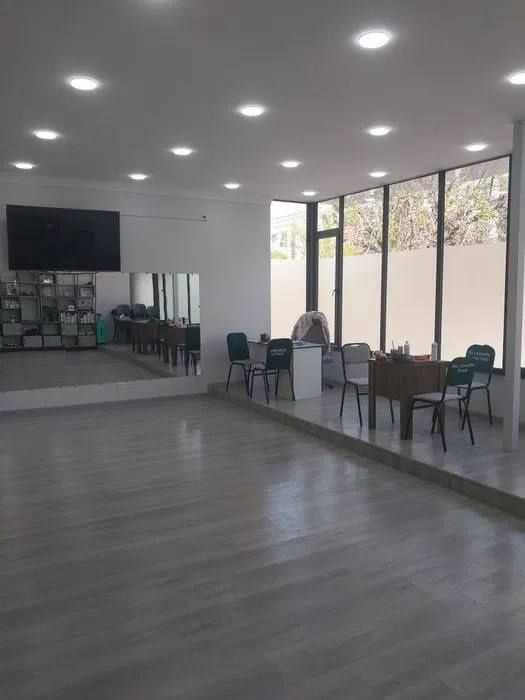 Продаётся отдельно стоящего здания Ор Шухрат, Media park