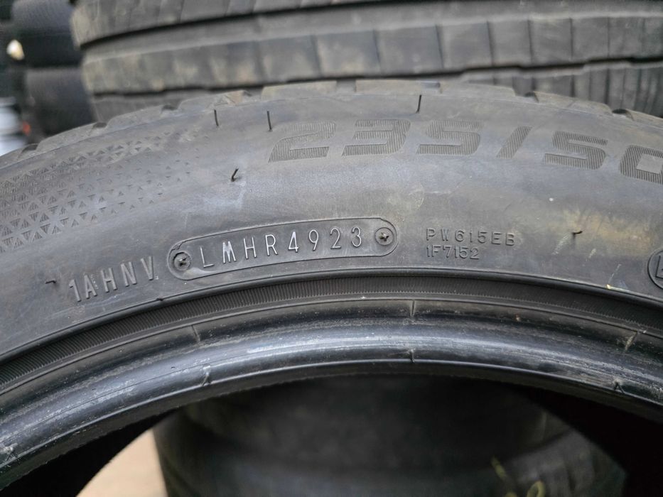 2бр Всесезонни гуми 235 50 19 - Falken - DOT 2023