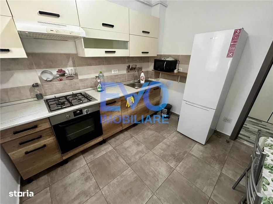 Apartament De Inchiriat Cu 2 Camere De Inchiriat