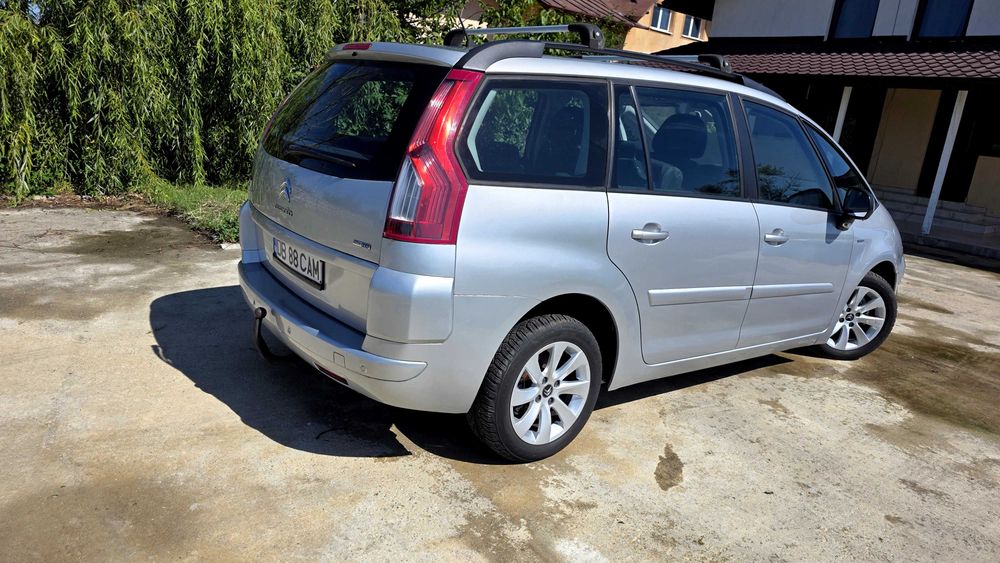 Vând Citroen C4 Grand Picasso 2500 eur