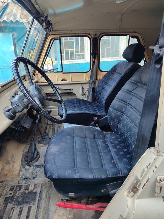Продам уаз 31512