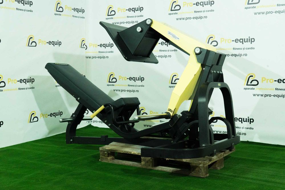 Aparat fitness profesional Matrix, Technogym
