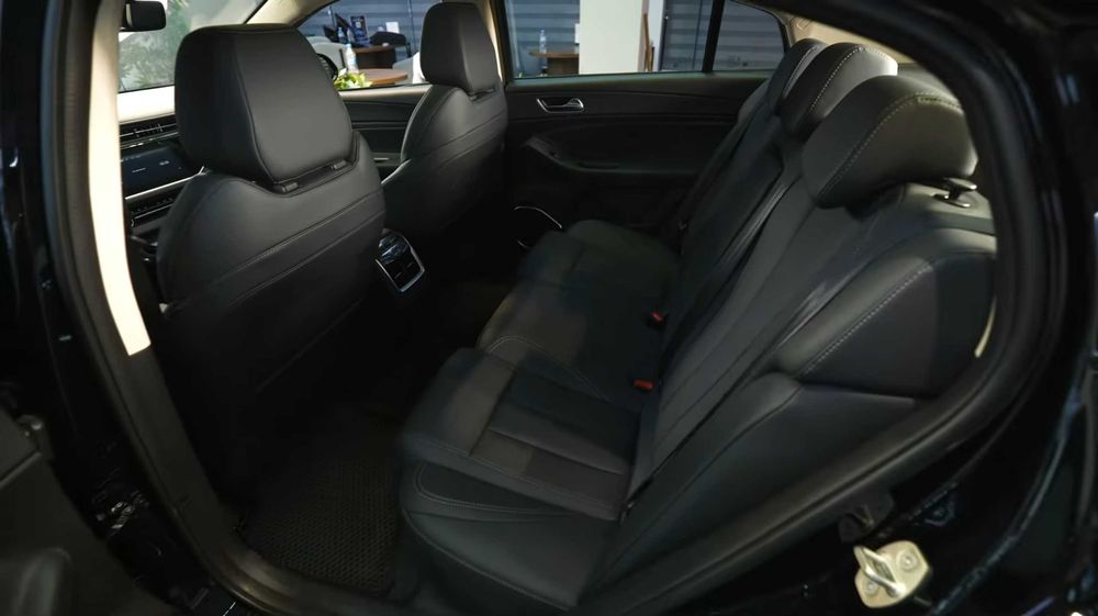 Комфортный трансфер в горы, Чарвак, зоны отдыха (CHERY ARRIZO 6 PRO)