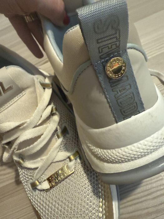 Sneakers Steve Madden -Medallion mas 38 (7.5)