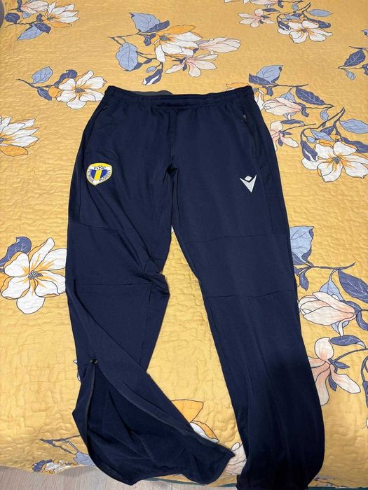 Trening original inscriptionat cu Petrolul Ploiesti