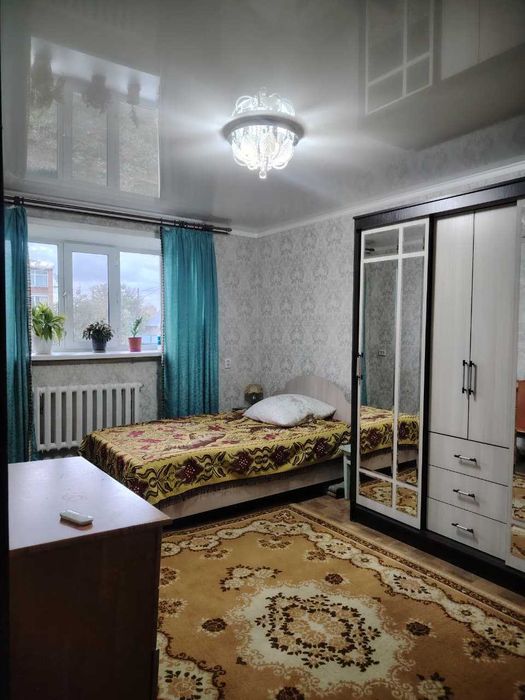 Продам 3-х квартиру 2 "кирпич" 69 кв.м 1/2 ул.Янушкевича д.80