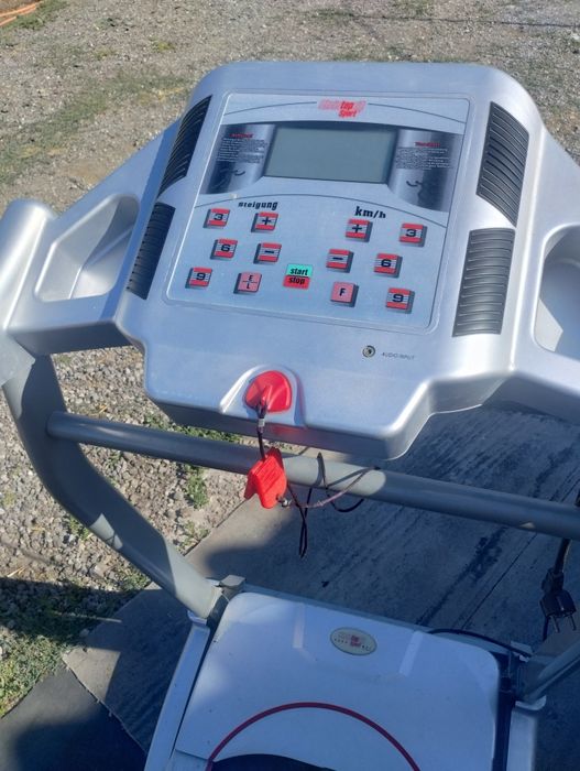 Продавам бягаща пътека електрическа