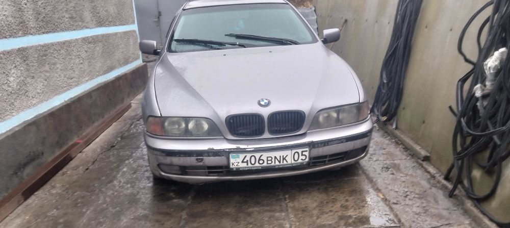 БМВ е39 97год 2.8 разбор