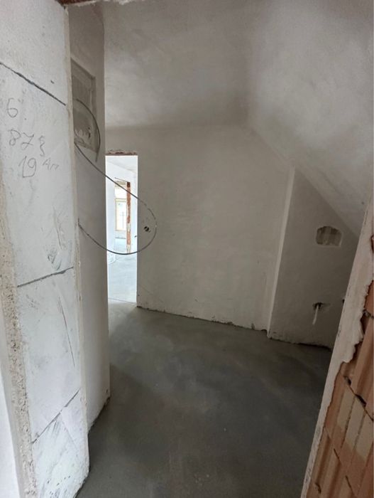 Продава се Тристаен апартамент в Варна, Колхозен пазар - 110 кв.м за 1500 €/кв.м - Снимка #4