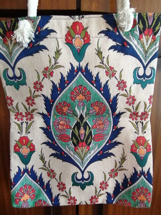 Етно ориенталска чанта с турските (османски) орнаменти. ръчна нашита